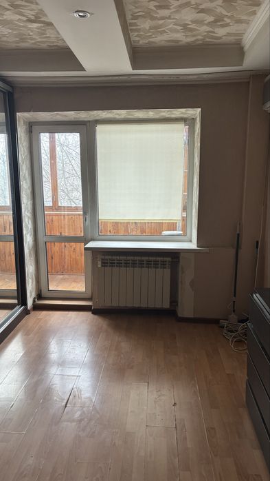 Ольжича 2/33, дорогожичі, сирець