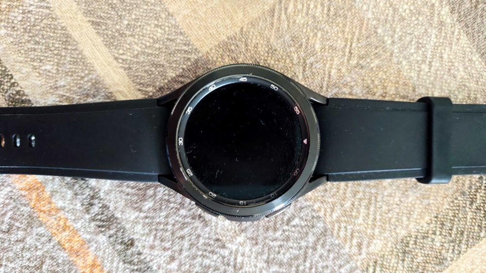Samsung Galaxy Watch4 Classic Bluetooth 42mm – SM-R880