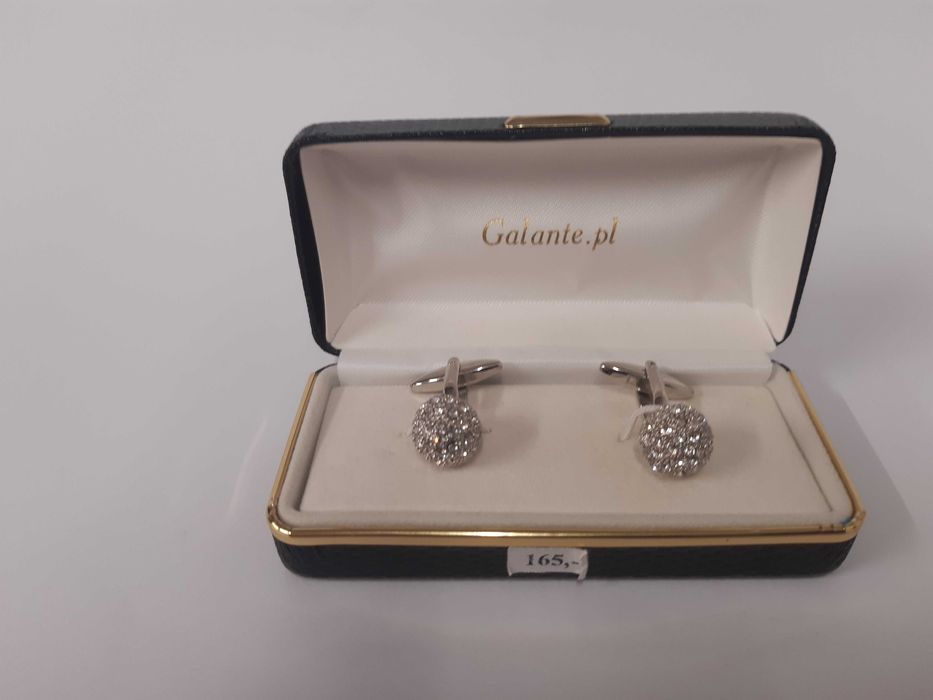 Spinki do mankietów