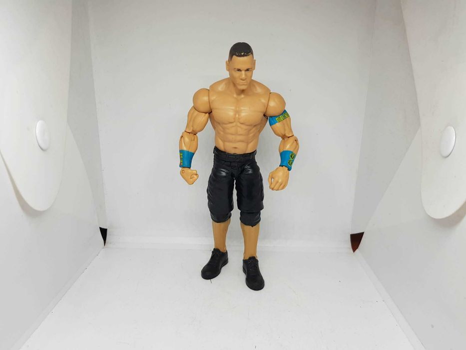 Figurka zabawkowa zapaśnika WWE John