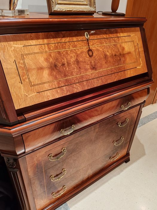 Papeleira/ Cómoda/Secretária D. José / D. Maria Impecável