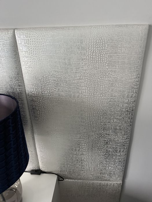 Panel ścienny srebrny  825/485 mm cena za sztuke do negocjacji
