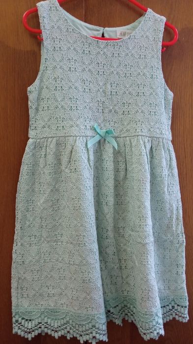 Летнее платье на девочку 6-7 лет H&M сарафан