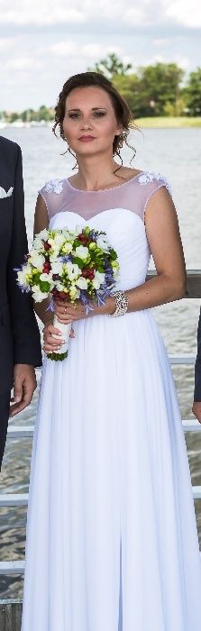 Lekka, zwiewna suknia ślubna, rozm. 34/36