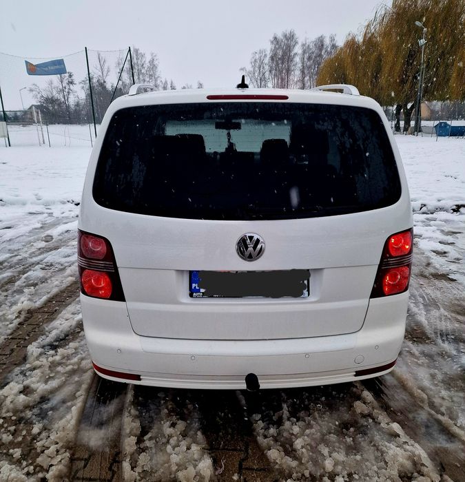 VW Touran R Line 2 0 TDI