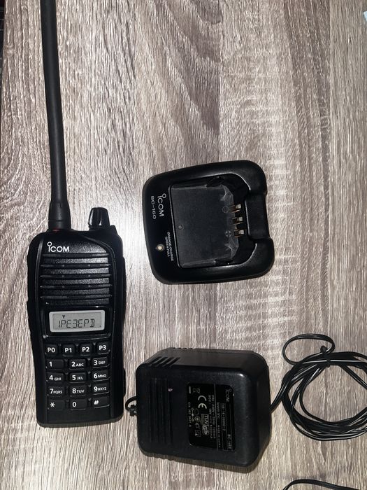 Icom-F3036T рація весь комплект радіостанция трансивер айком моторола військові