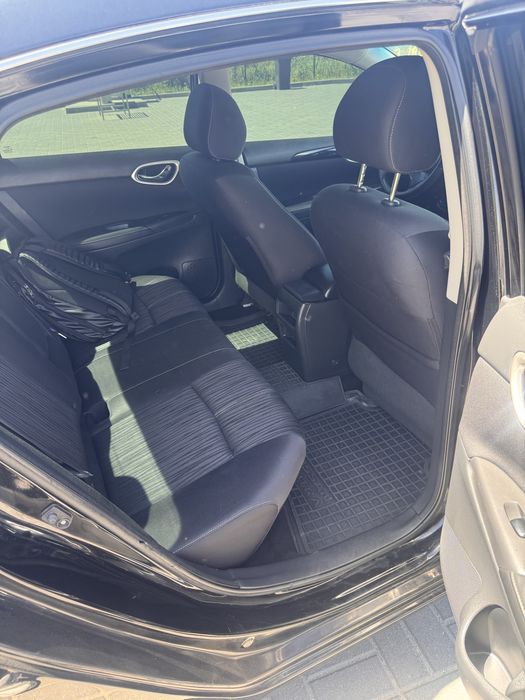 Nissan sentra 2017