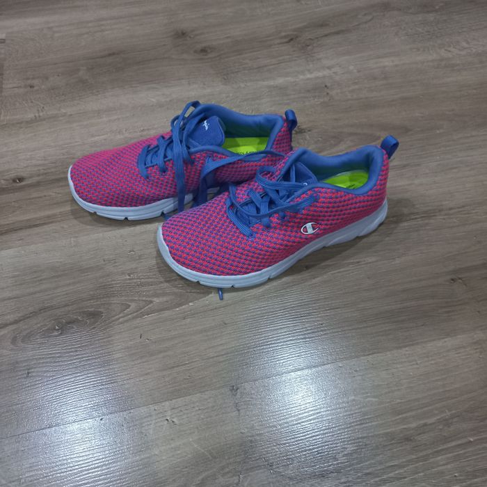 Adidasy dla dziewczynki rozmiar 36