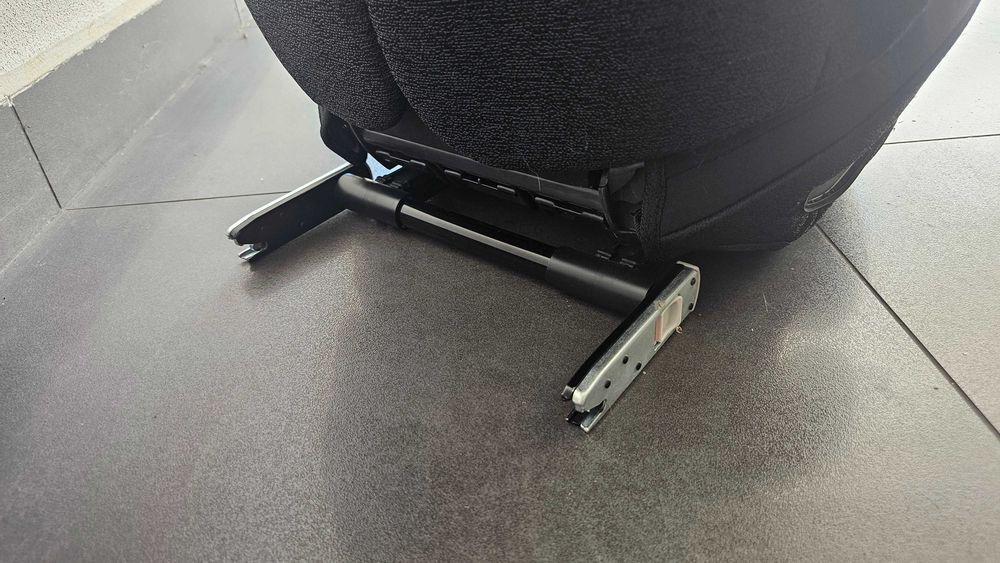 Cadeira Auto Cybex Solution Z i-Fix como nova