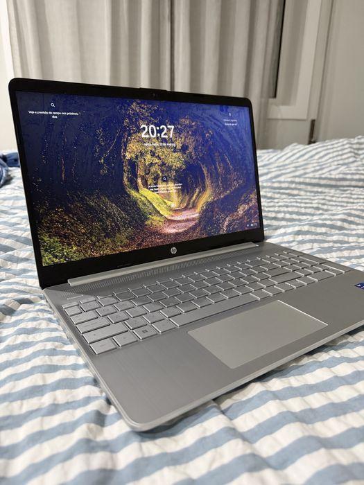 PC HP 15S-FQ5026NP (15.6” - Intel core i7 - RAM: 16 GB - 1 TB SSD PCLE