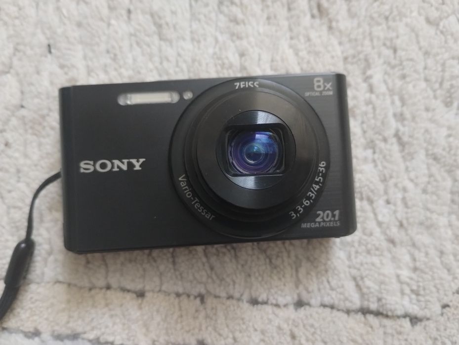 Sony Cyber-Shot DSC-W830
