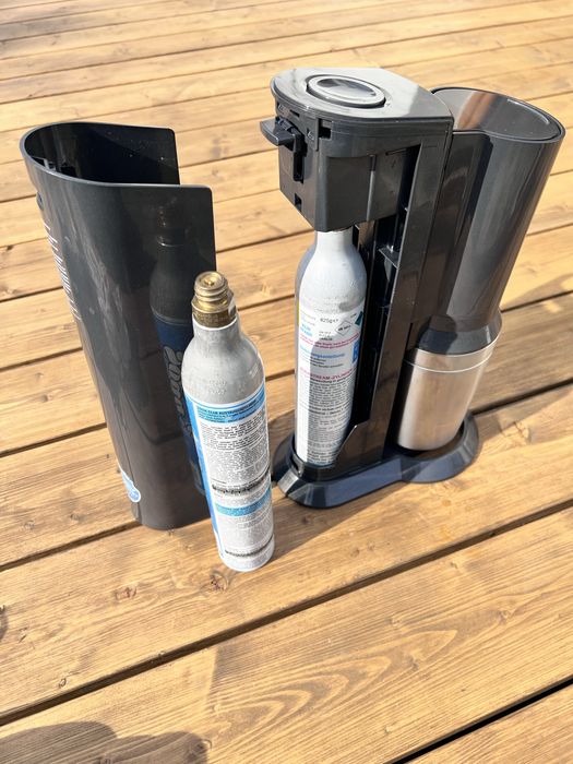 Sodastream crystal  2 butle gazu saturator