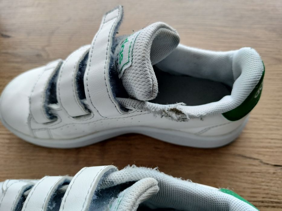 Buty sportowe adidas na rzepy