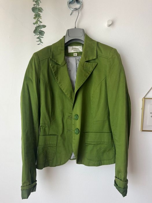 Blazer verde vibrante n⁰ M Stradivarius
