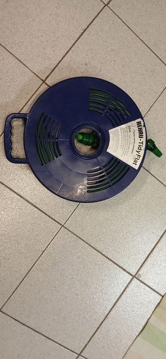 Mangueira com enrolador de 20 metros