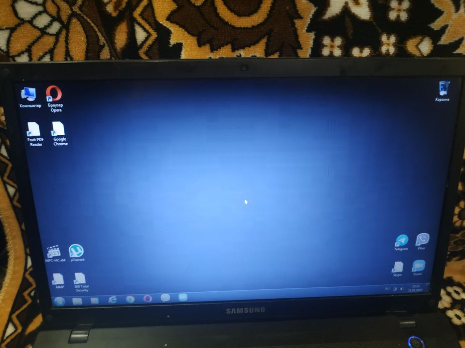 Ноутбук б/у    Samsung