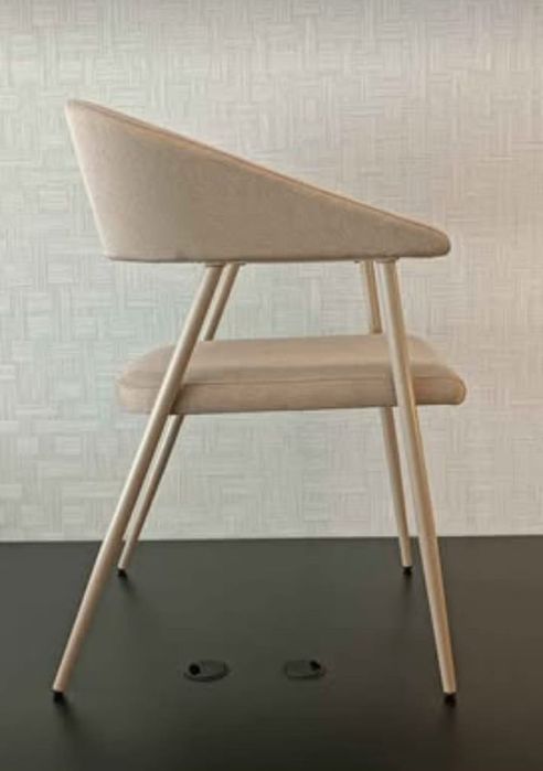 Caldeiras vende 4 novas