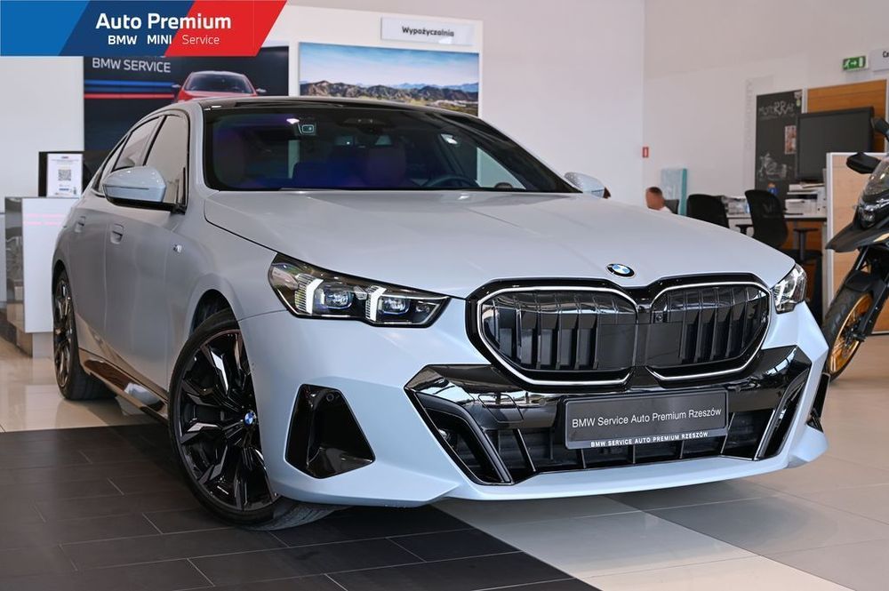 BMW Seria 5 520d xDrive~Service Inclusive~M Pakiet Sportowy~Adaptacyjne Reflektory