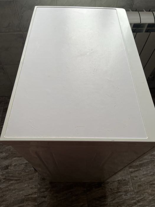 Пральна машина indesit, вузька