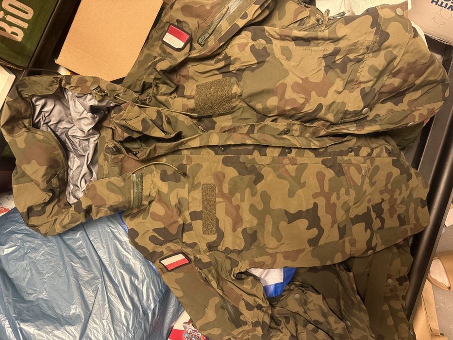Nowy goratex rozmiar S/Xl wojskowy najnowszy wzór