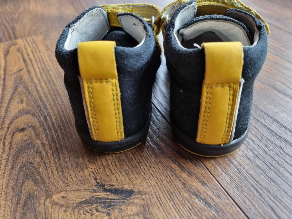 Buty Bartek rozmiar 20