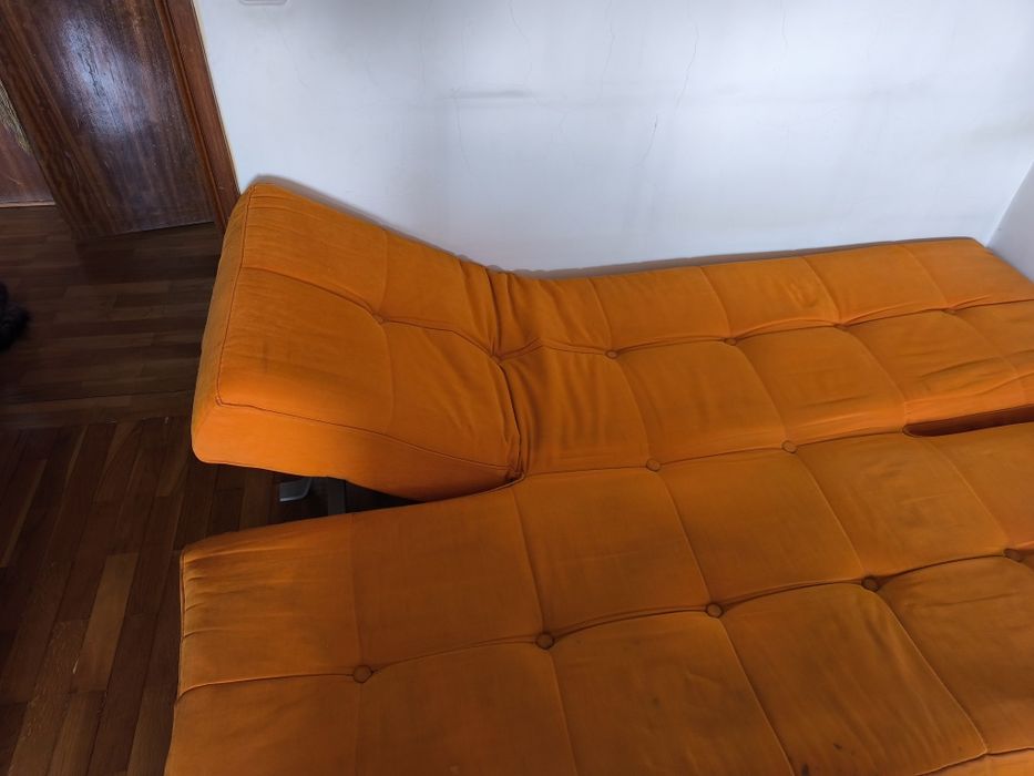 Sofá - cama laranja