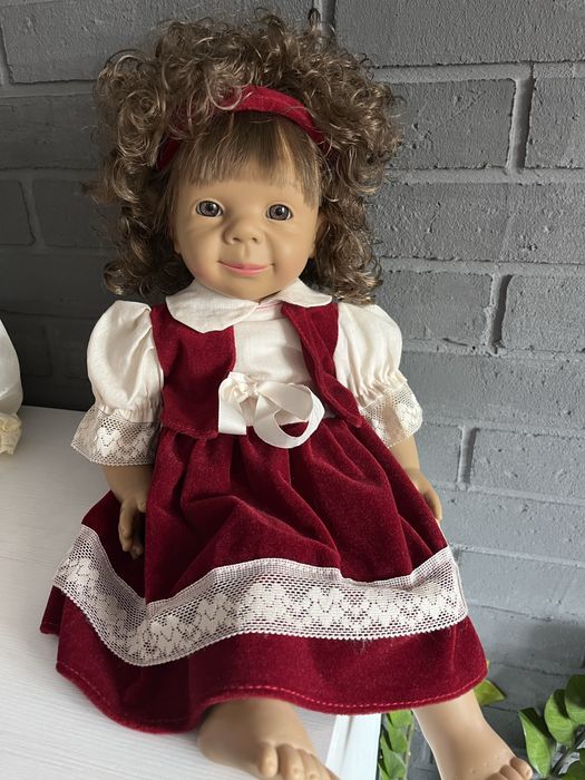 Характерна лялька Pakos