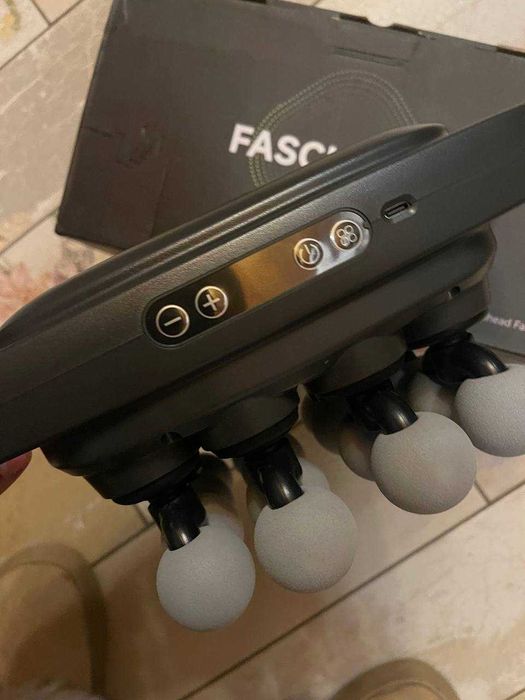 перкусійний масажер для тіла Multi-Point 8Pro.