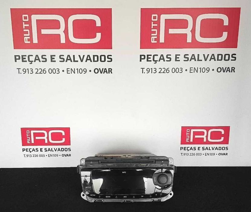 Rádio / Auto Rádio | SEAT