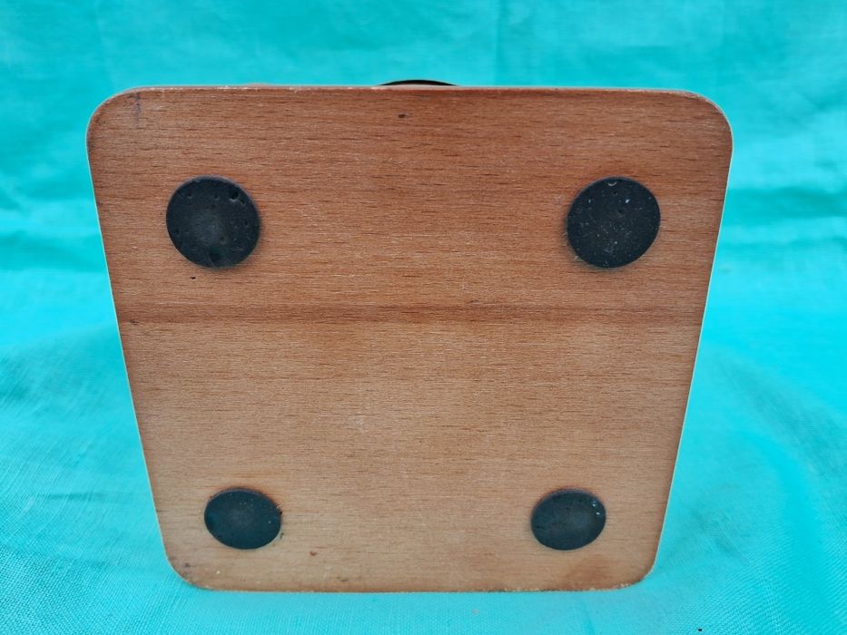 Кавомолка з дерева і кераміки