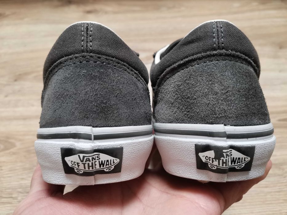 Продам кеди Vans 38 розміру.