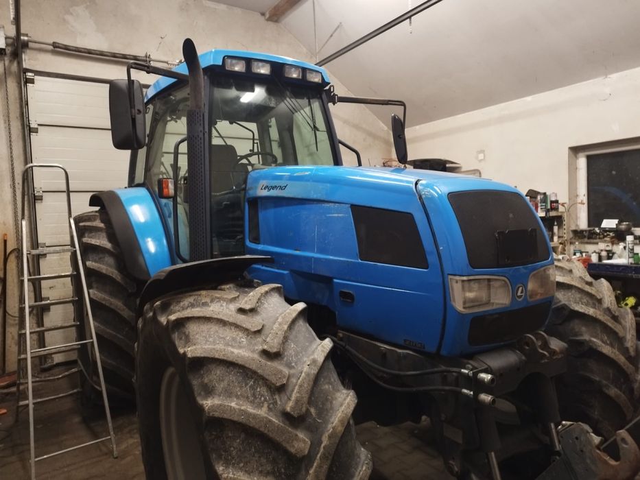 Ciągnik rolniczy Landini Legend 180 z klimatyzacją 176 KM