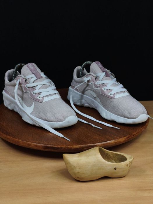 Buty r.37,5 Nike Explore Strada damskie