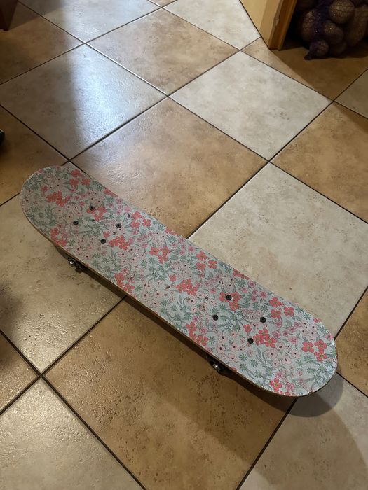 Дитячий маленький скейт