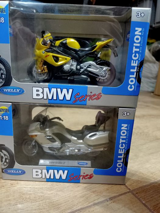 Motor model 1:18 BMW HONDA YAMAHA I INNE