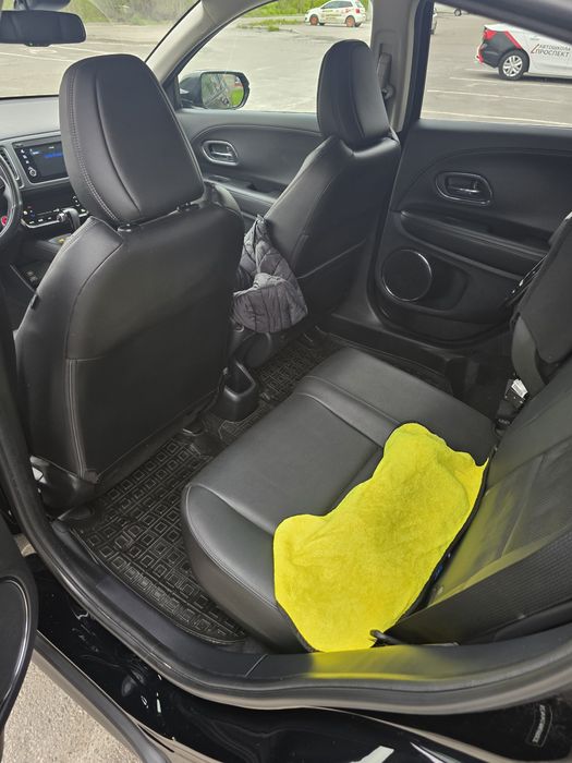 Автомобиль Honda  hrv Sport AWD