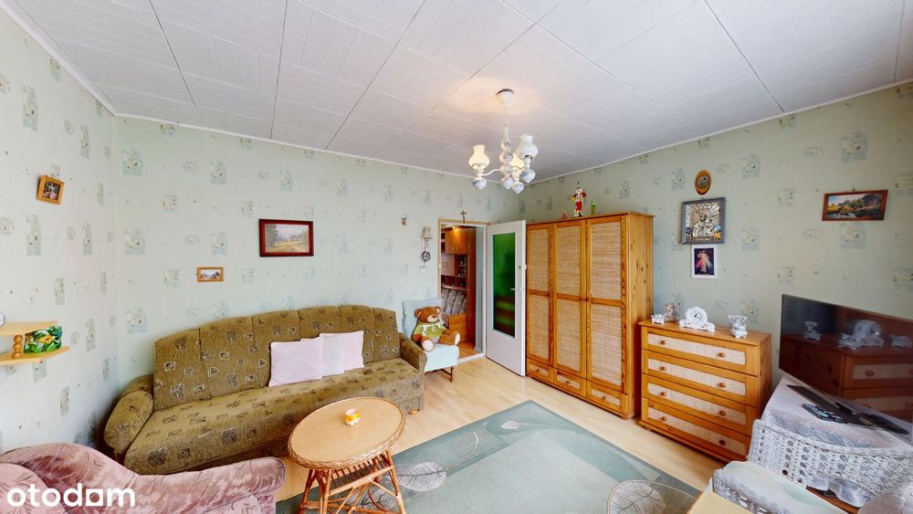 Dom do remontu w spokojnej okolicy