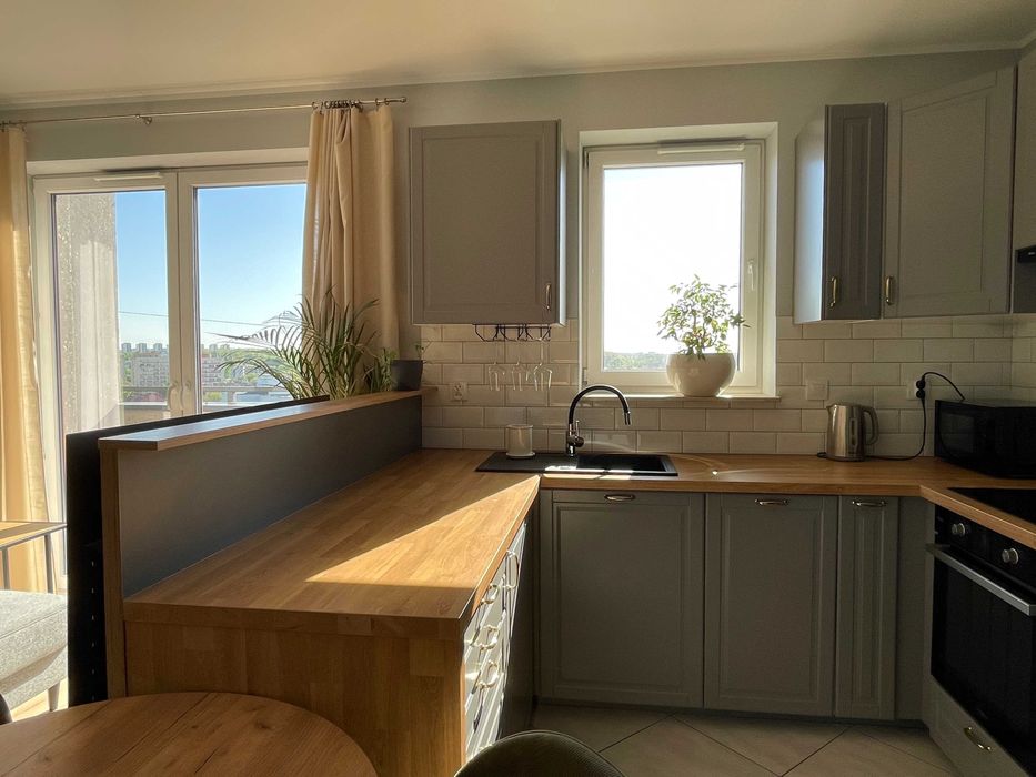 Mieszkanie o wysokim standardzie - 44 m² + balkon + parking. Klimatyzacja, 9 piętro z widokiem - Widok 4