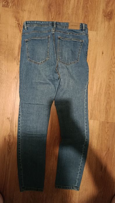 Jeansy Zara r. 42