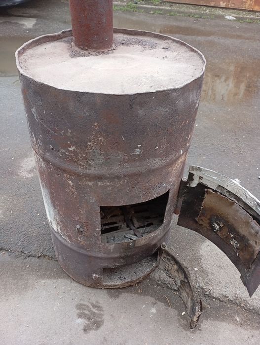 Продам буржуйку из толстостенной бочки