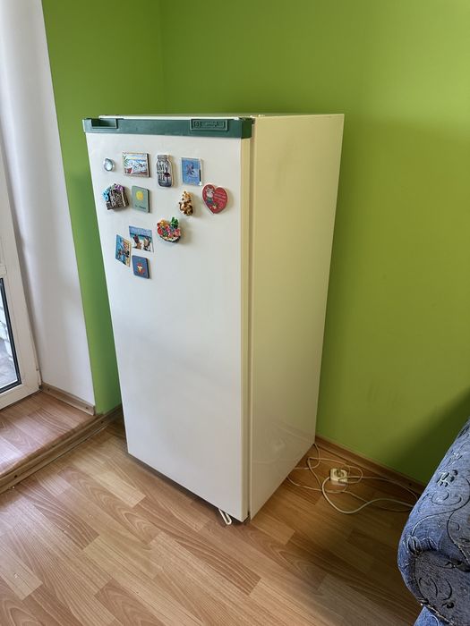 Продам холодильник Snaige