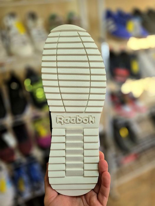 Чоловічі кросівки Reebok Glide Ripple(Оригінал)42,5-27,5см і 43-28см