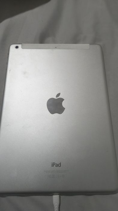 Продам Ipad a1475 LTE