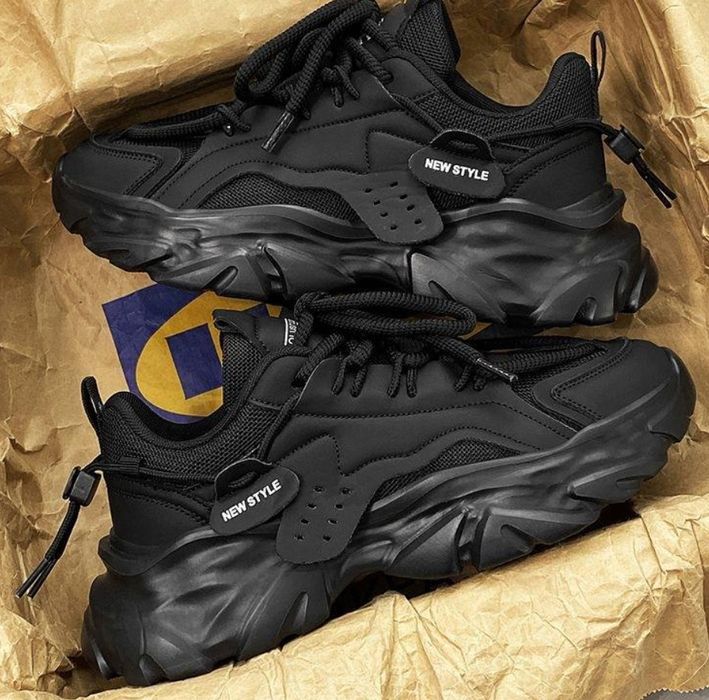 Buty rozmiar 42.