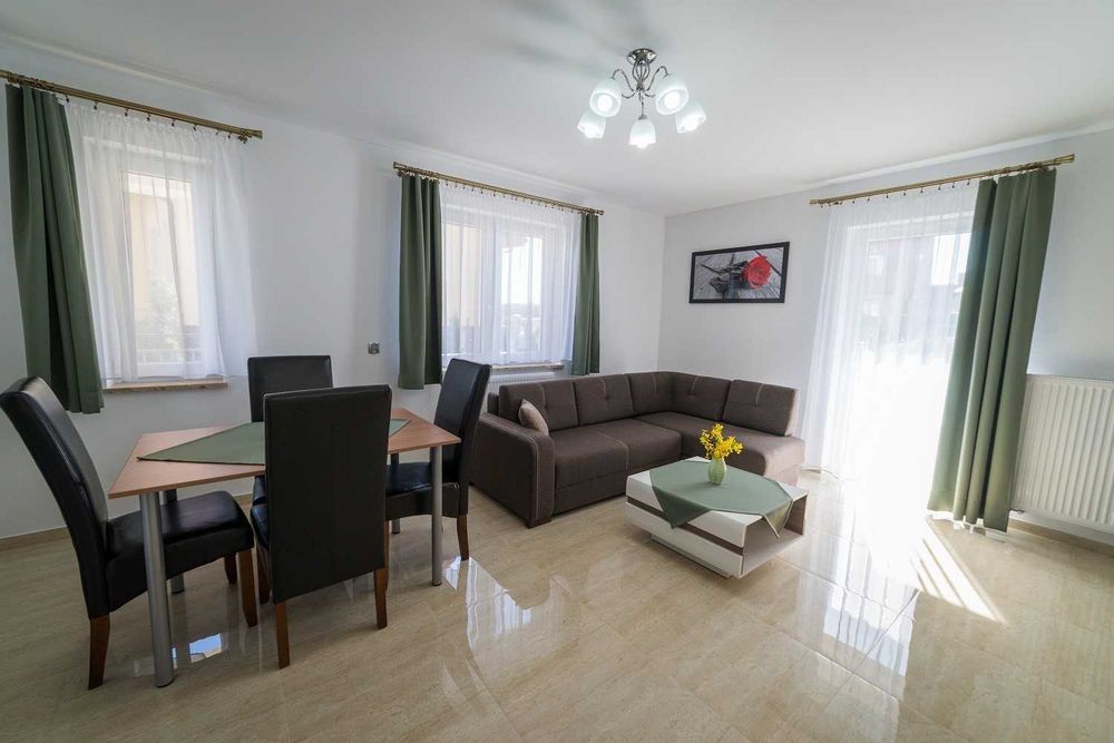 noclegi, pokoje, apartament, villa mikołajki, pokoje na mazurach