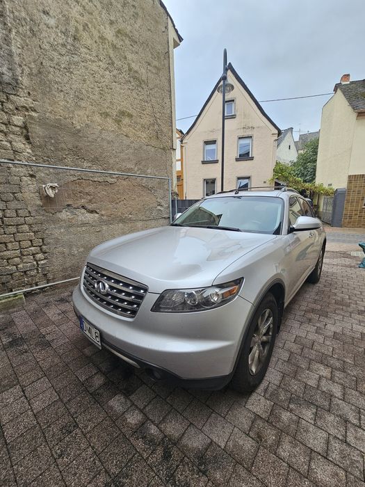 Infiniti FX