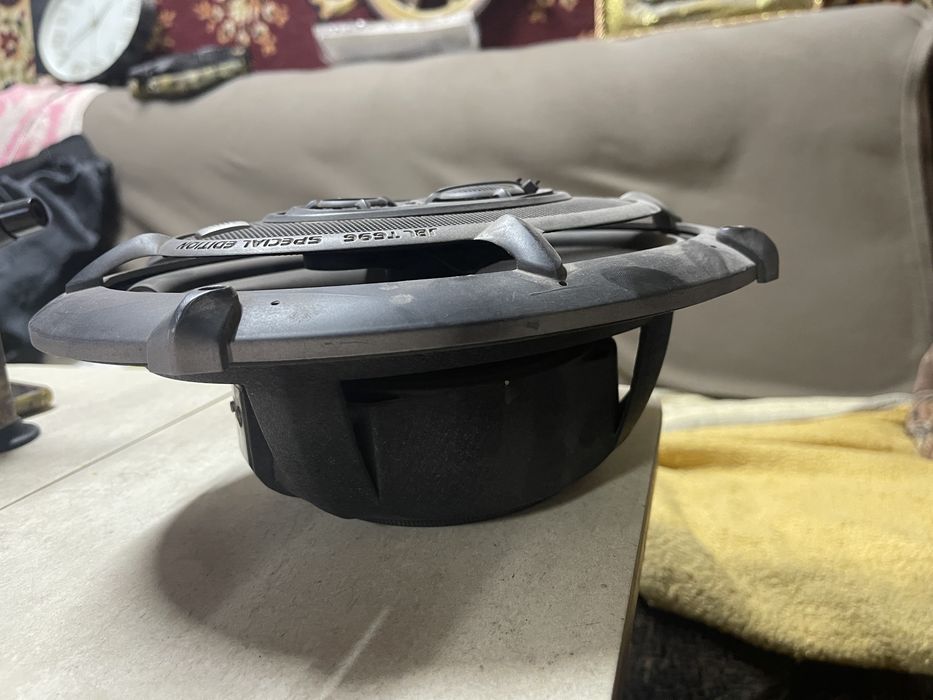 Динамики JBL T696