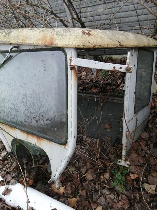 Kabina T25, C-330,C-328,