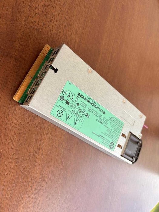 Fonte HP de servidor Platinum 1200w