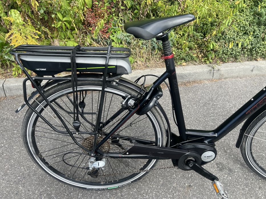 Rower elektryczny TREK NAVIGATOR 36V centralny BOSCH ACTIVE LINE /A